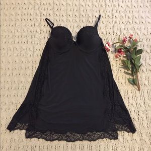 ✳️Victoria Secret slip & bra combo